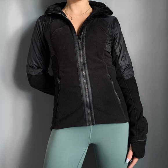 Lululemon Black Winter Jacket Warm Lining - Picture 2 of 8